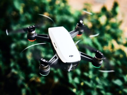 Filmowanie dronem – często zadawane pytania